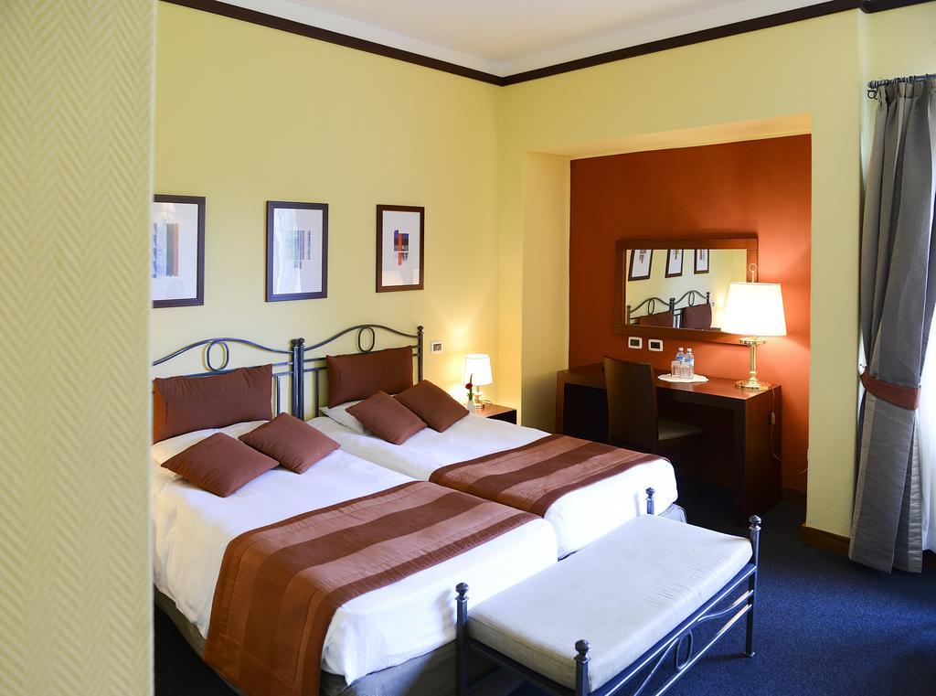 אנטבה Lake Victoria Hotel חדר תמונה